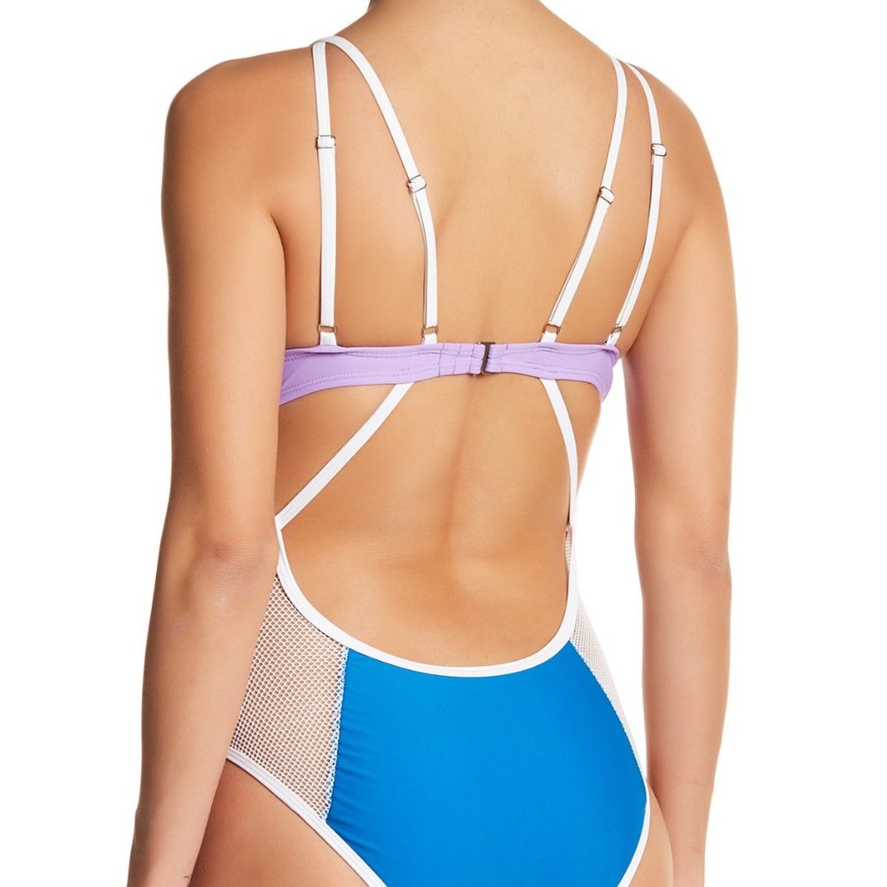 YMI Swimwear NEW Swimsuit One Piece Strap SEXY Women's M - Picture 2 of 4
